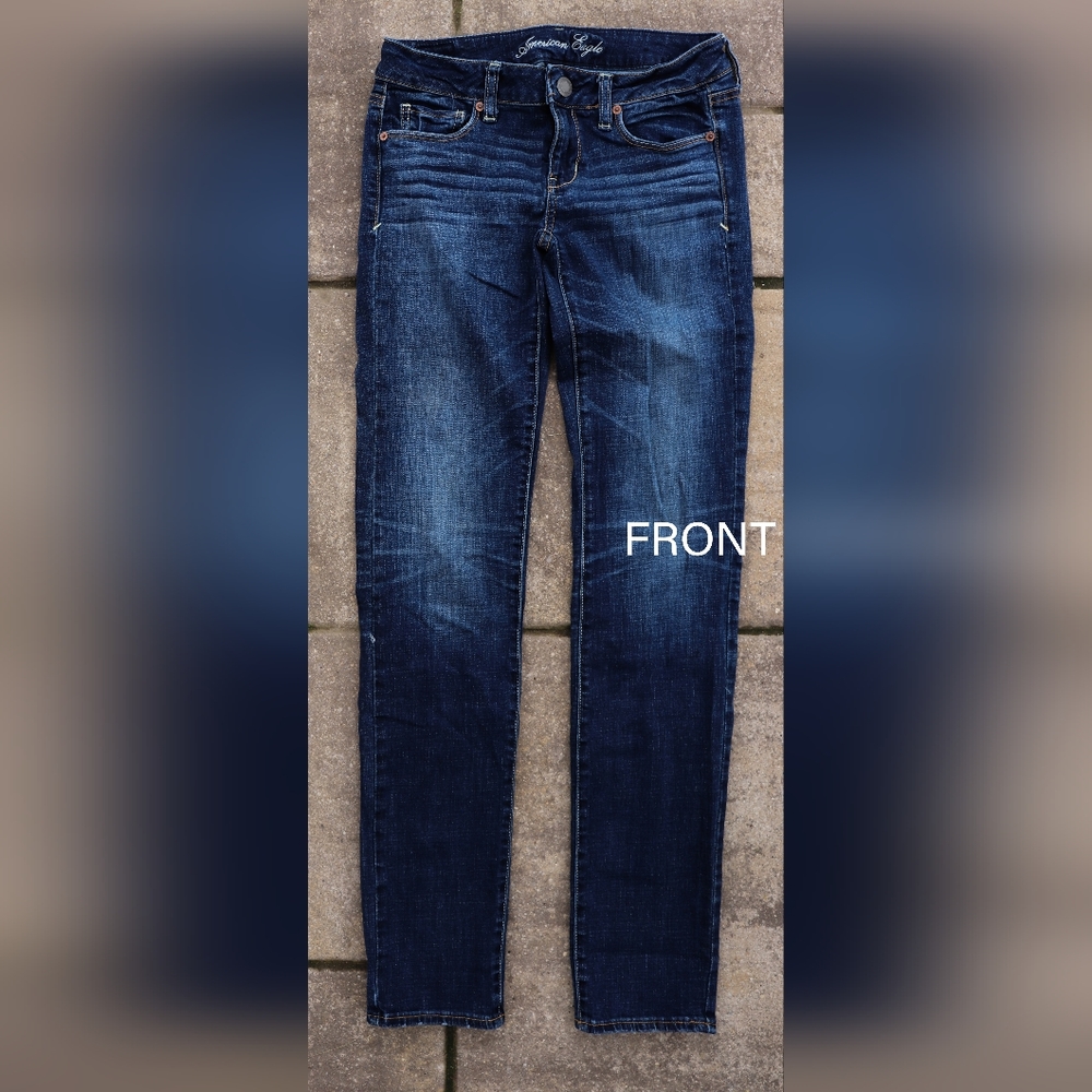 American Eagle Dark Wash Skinny Jeans Size 4